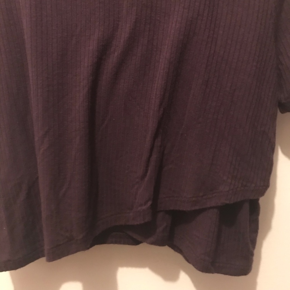 Purple Crop Top - Picture 2 of 4